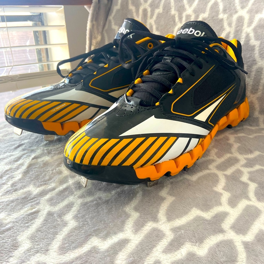 Men’s Reebok Zig Baseball Cleats Size 12